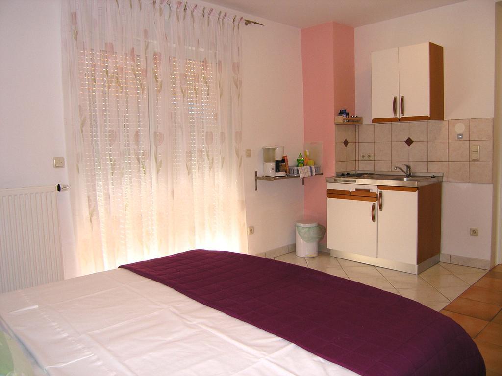 Kristina Apartamento Krk Town